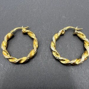 Claudia Twisted Rope Hoop Earrings Gold Tone 1 1/4” Signed Italy Vintage Style